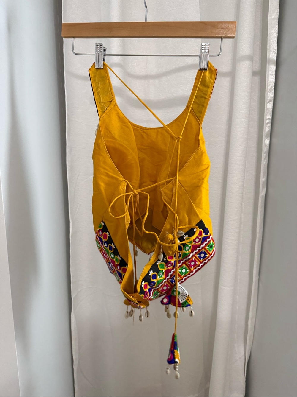 Embroidered Multicolor Blouse - Picture 3 of 6